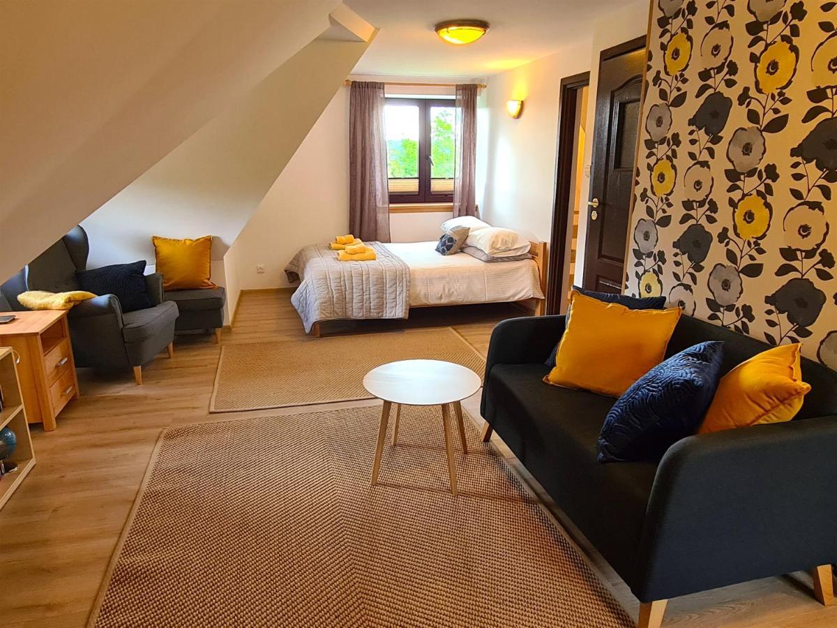 Apartamenty Skalna Chata Zakopane Exteriör bild
